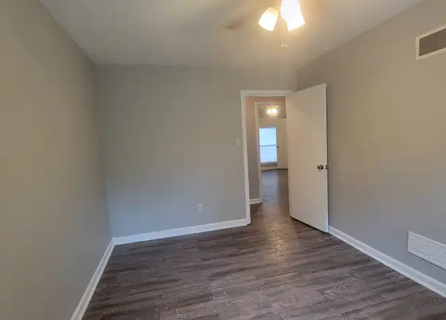 Property at 3269 Dothan St, Memphis, TN, 38118, 3 beds, 2 baths, [object Object]