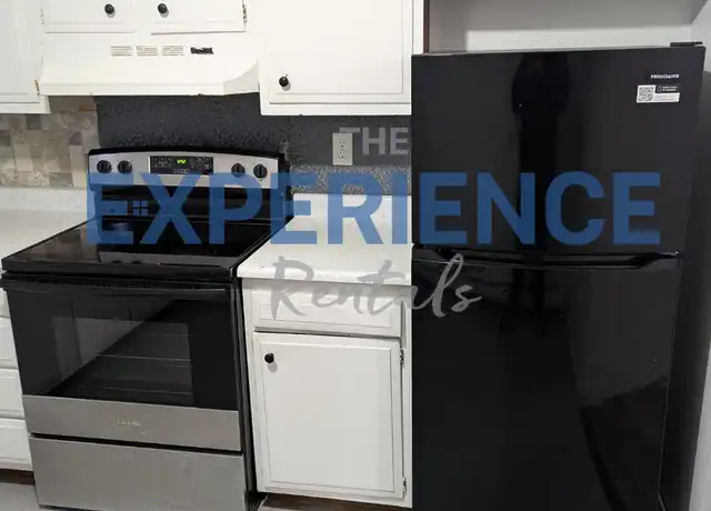 Property at 1720 E 12th St Unit 3, Sioux Falls, SD, 57103, 2 beds, 1 bath, [object Object]