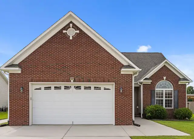 Property at 115 Ravenscroft Way, Jacksonville, NC, 28540, 3 beds, 2 baths, [object Object]