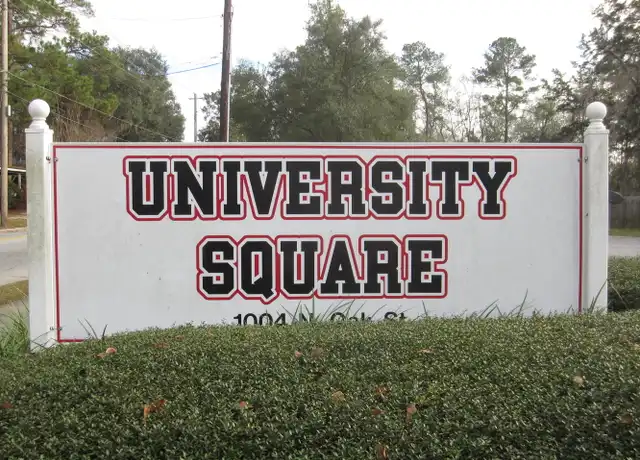 Property at 1004 N Oak St Unit 4, Valdosta, GA, 31601, 2 beds, 1 bath, [object Object]