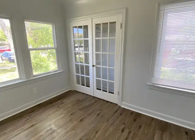 Property at 50 N University Ave Unit 3, Blackfoot, ID, 83221, 2 beds, 1 bath, [object Object]