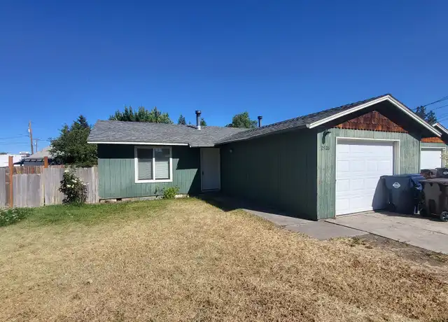 Property at 2926 SW 23rd St Unit 2926, Redmond, OR, 97756, 2 beds, 1 bath, [object Object]