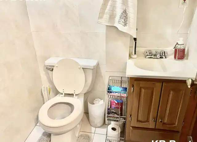 Property at 14 Gardner St Unit 2R, Allston, MA, 02134, 1 bed, 2 baths, [object Object]