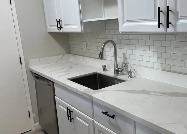Property at 1061 Mohr Ln Unit C, Concord, CA, 94518, 2 beds, 1.5 baths, [object Object]