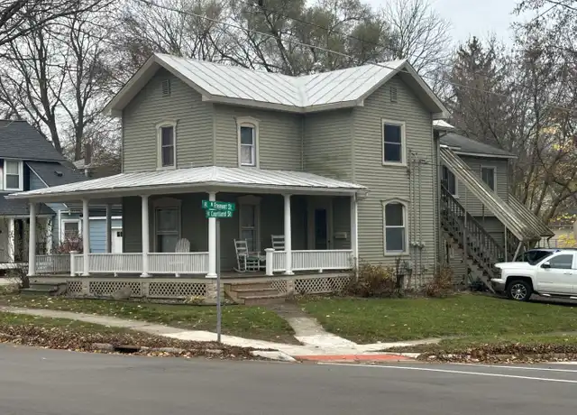 Property at 202 Courtland St Unit 2, Rockford, MI, 49341, 2 beds, 1 bath, [object Object]