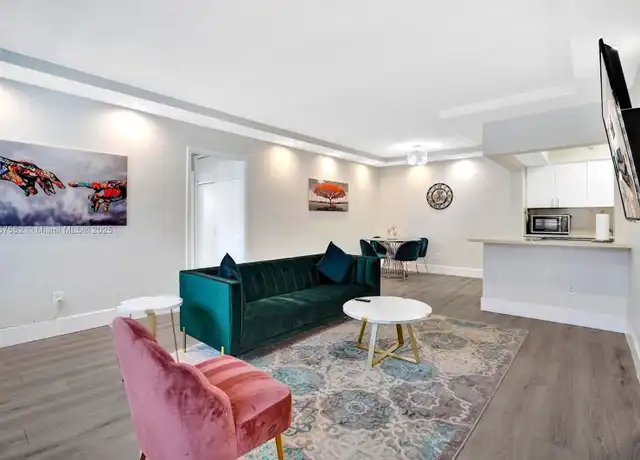 Property at 10000 E Bay Harbor Dr Unit 12, Bay Harbor Islands, FL, 33154, 1 bed, 1 bath, [object Object]