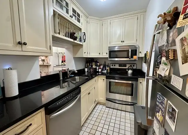 Property at 46 Dwight St #2, Roxbury, MA, 02118, 1 bed, 1 bath, [object Object]