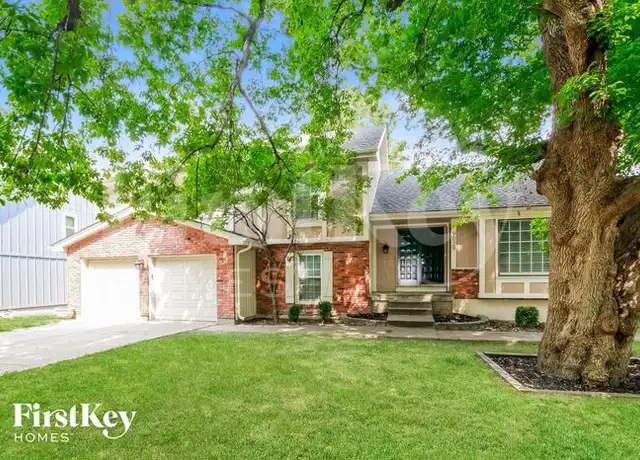 Property at 9029 Alden St, Lenexa, KS, 66215, 4 beds, 2.5 baths, [object Object]