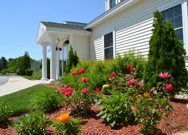 Property at Tara Meadows - 14 Tri City Rd, Somersworth, NH, 03878, 2 beds, 1 bath, [object Object]