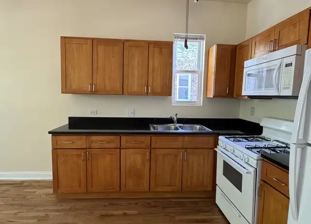 Property at 4716 S Throop St Unit 2F, Chicago, IL, 60609, 2 beds, 1 bath, [object Object]
