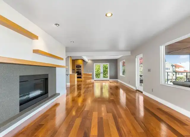 Property at 302 NW Albemarle Ter, Portland, OR, 97210, 5 beds, 4 baths, [object Object]