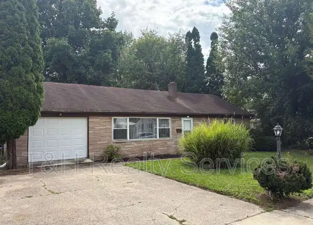 Property at 636 Park Dr, Greenwood, IN, 46143, 3 beds, 1 bath, [object Object]