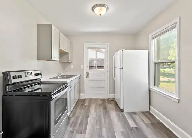 Property at 1411 Hudson Ave, Durham, NC, 27705, 2 beds, 1 bath, [object Object]
