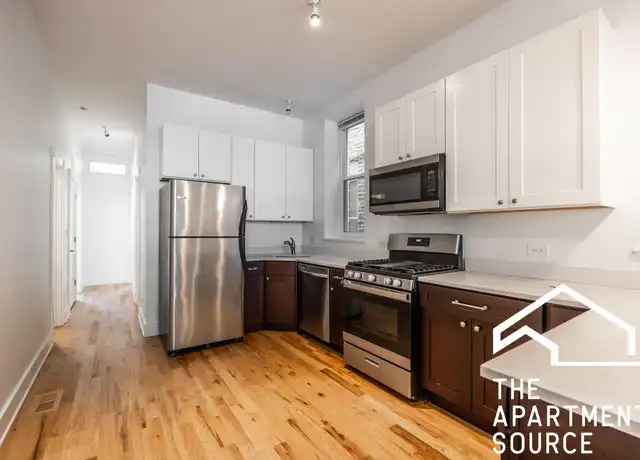 Property at 1823 W 17th St Unit 1FR, Chicago, IL, 60608, 3 beds, 2 baths, [object Object]