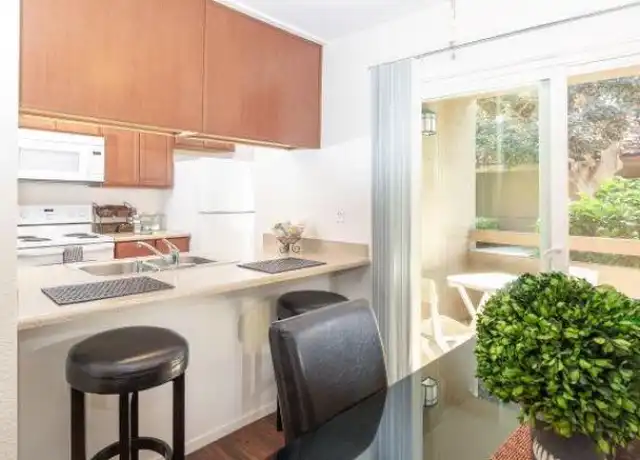 Property at 67 E Flower St, Chula Vista, CA, 91910, 2 beds, 1 bath, [object Object]