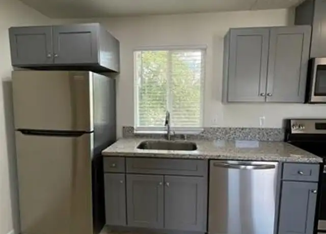 Property at 205 N Mariposa St Unit 203, Fresno, CA, 93701, 1 bed, 1 bath, [object Object]