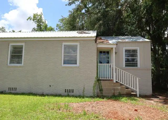 Property at 817 Lilly St Unit B, Valdosta, GA, 31601, 3 beds, 1 bath, [object Object]