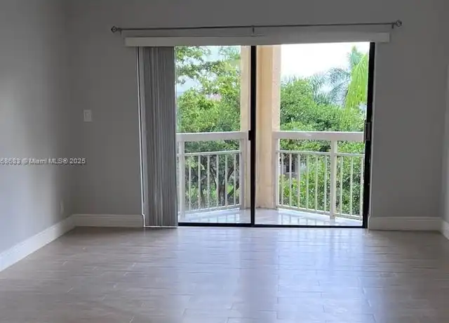 Property at 8290 Lake Dr #421, Doral, FL, 33166, 1 bed, 1 bath, [object Object]
