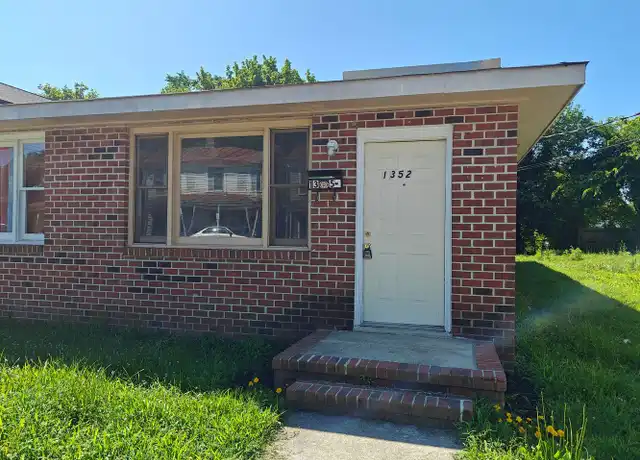 Property at 1352 Rome St, Petersburg, VA, 23803, 2 beds, 1 bath, [object Object]