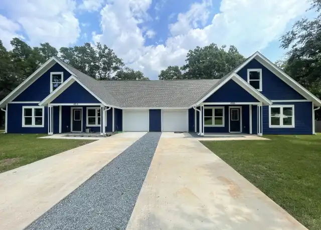 Property at 451 Amos St, Crestview, FL, 32539, 2 beds, 1 bath, [object Object]