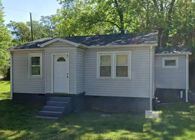 Property at 210 Alamo St, Greenville, SC, 29617, 2 beds, 1 bath, [object Object]