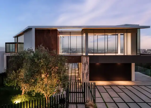 Property at 8368 Hollywood Blvd, Los Angeles, CA, 90069, 5 beds, 6.5 baths, [object Object]