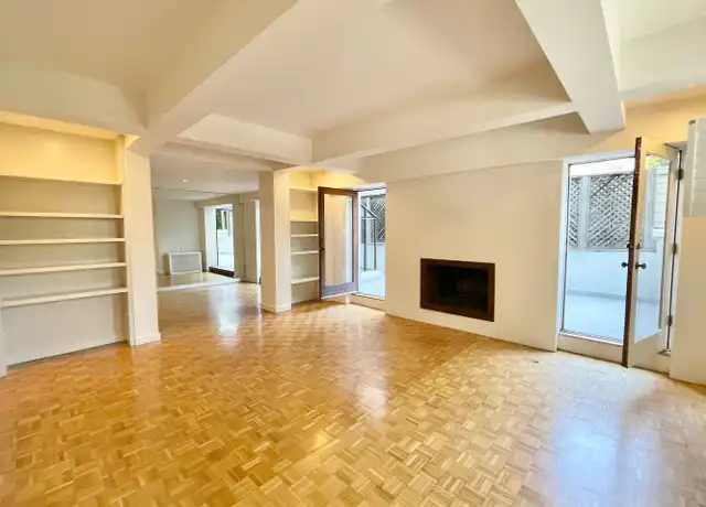 Property at 2111 Franklin St, San Francisco, CA, 94109, 2 beds, 1 bath, [object Object]