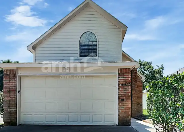 Property at 14815 Cygnus Ct, Willis, TX, 77318, 3 beds, 2 baths, [object Object]