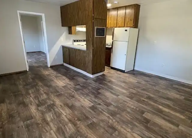 Property at 1425 N Virginia St Unit B, Reno, NV, 89503, 1 bed, 1 bath, [object Object]