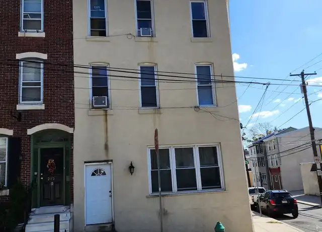 Property at 213 Green Ln Unit 1R, Philadelphia, PA, 19128, 0 beds, 1 bath, [object Object]
