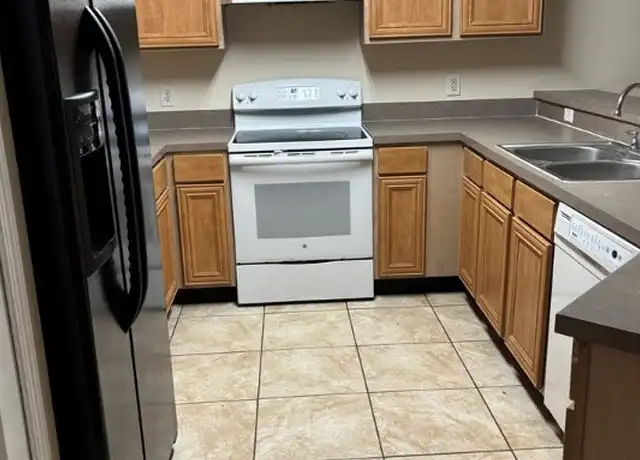 Property at 354 Limerick Ave S, Lehigh Acres, FL, 33974, 3 beds, 2 baths, [object Object]