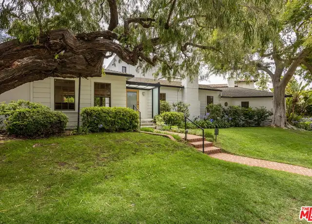 Property at 202 S Saltair Ave, Los Angeles, CA, 90049, 4 beds, 3 baths, [object Object]
