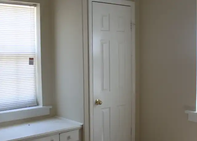 Property at 51 Myrtle Ave SW, Concord, NC, 28025, 3 beds, 1 bath, [object Object]