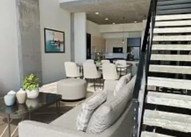 Property at 223 Main St N Unit 3TH, St. Petersburg, FL, 33716, 3 beds, 3 baths, [object Object]