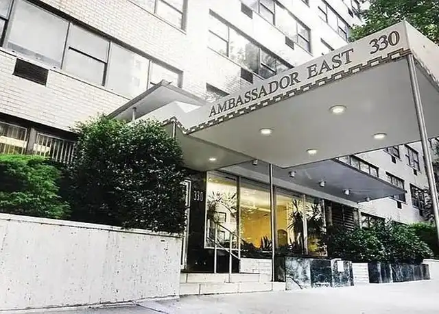 Property at 330 E 46th St Unit 9J, New York, NY, 10017, 2 beds, 1 bath, [object Object]
