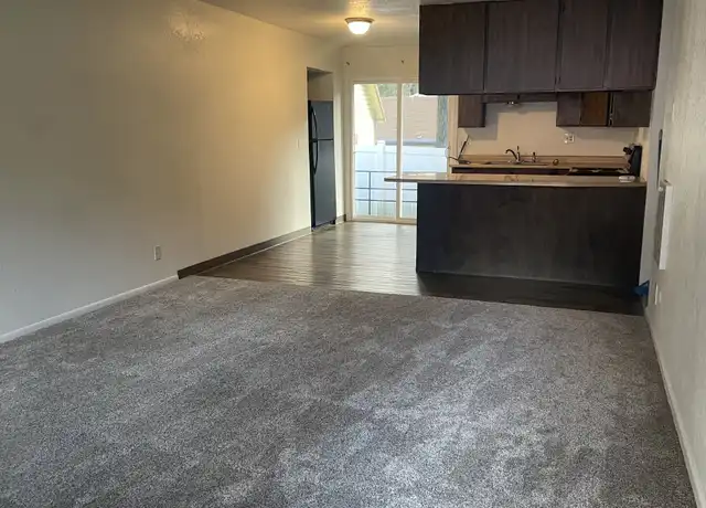 Property at 4300 Gray St, Dunsmuir, CA, 96025, 2 beds, 1 bath, [object Object]