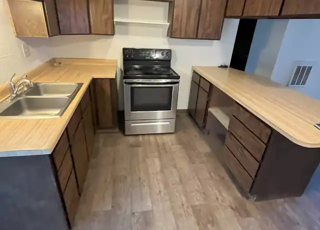 Property at 4300 Gray St, Dunsmuir, CA, 96025, 2 beds, 1 bath, [object Object]