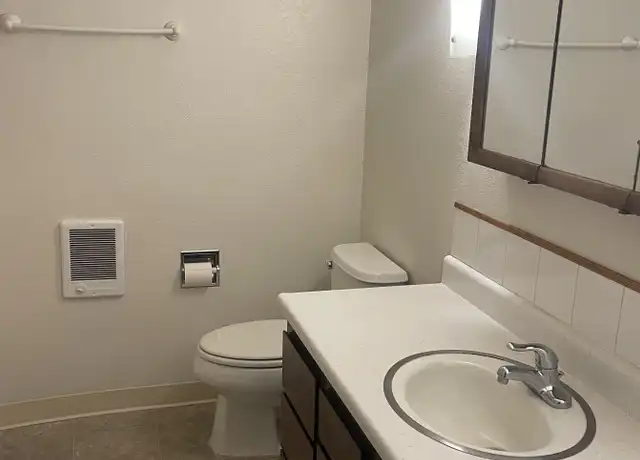 Property at 4300 Gray St, Dunsmuir, CA, 96025, 2 beds, 1 bath, [object Object]