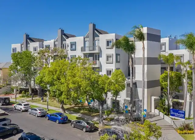 Property at Midvale Apartments - 527 Midvale Ave, Los Angeles, CA, 90024, 1-2 bed, 1-2 bath, [object Object]