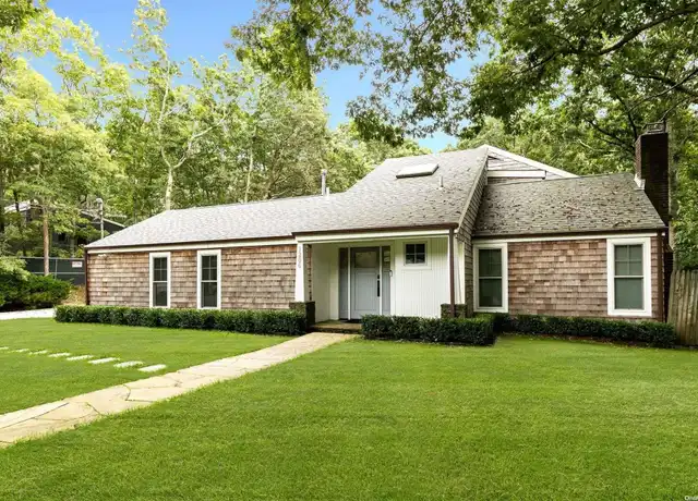 Property at 1206 Middle Line Hwy, Sag Harbor, NY, 11963, 4 beds, 2.5 baths, [object Object]
