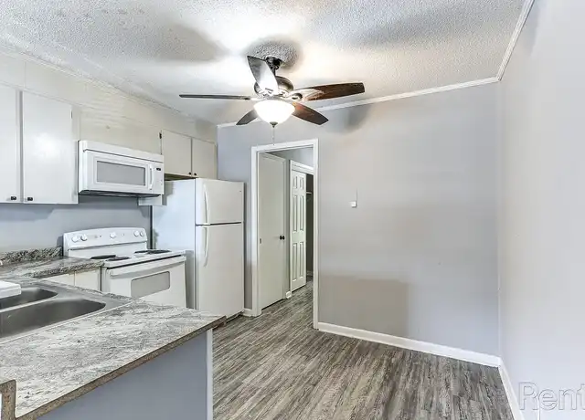 Property at Ashley Oaks - 100 Ashley Dr, Perry, GA, 31069, 1-2 bed, 1 bath, [object Object]