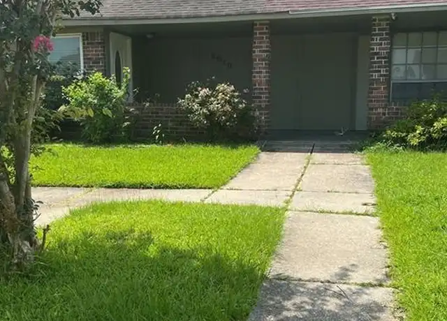 Property at 2010 Snowbird Dr, Harvey, LA, 70058, 3 beds, 2 baths, [object Object]