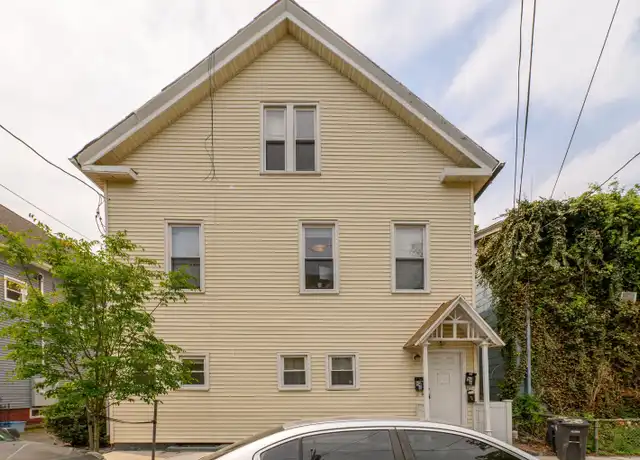 Property at 54 Mechanic St Unit 2nd floor, New Haven, CT, 06511, 4 beds, 2 baths, [object Object]