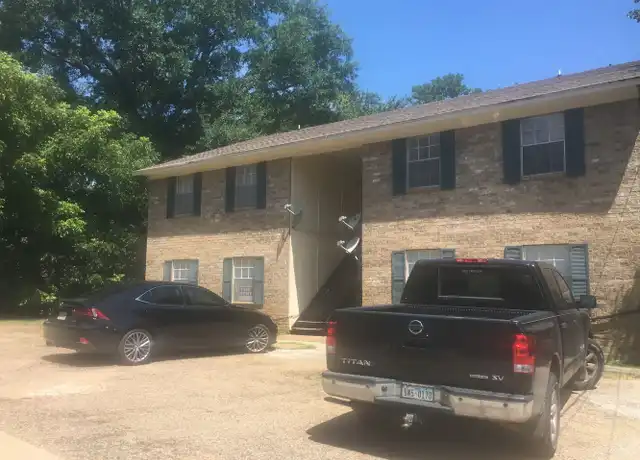 Property at 302 S Green St Unit 12, Hallsville, TX, 75650, 2 beds, 1 bath, [object Object]