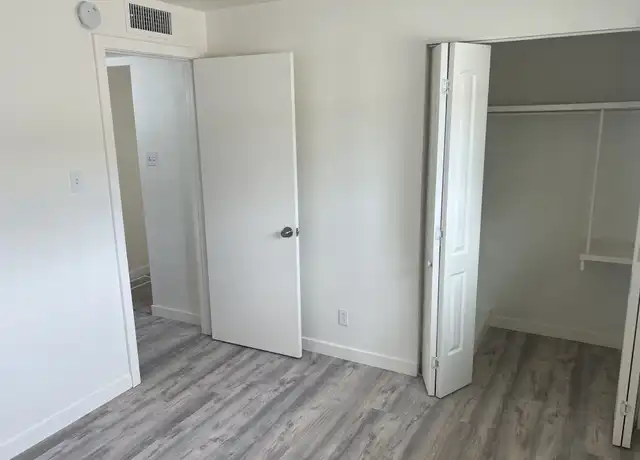Property at 1117 Girard Blvd SE Unit 2, Albuquerque, NM, 87106, 2 beds, 1 bath, [object Object]