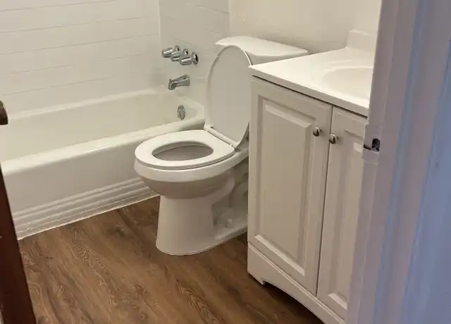 Property at 1117 Girard Blvd SE Unit 7, Albuquerque, NM, 87106, 2 beds, 1 bath, [object Object]