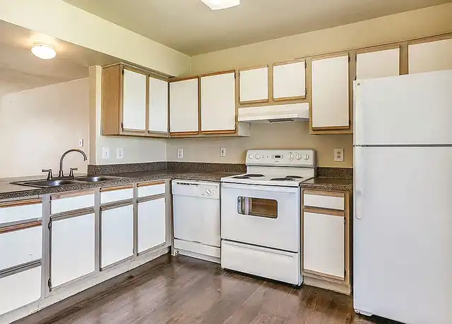 Property at Paradise Oaks Apartments - 1500 Faro Dr, Austin, TX, 78741, 1-3 bed, 1-2 bath, [object Object]