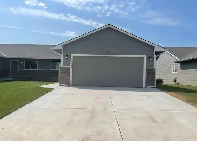 Property at 10520 E Kinkaid Ave, Wichita, KS, 67207, 4 beds, 3 baths, [object Object]
