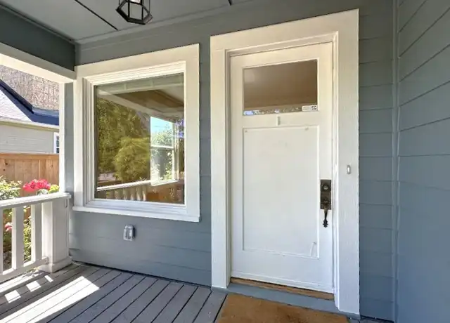 Property at 2108 N Washington St, Tacoma, WA, 98406, 3 beds, 2 baths, [object Object]