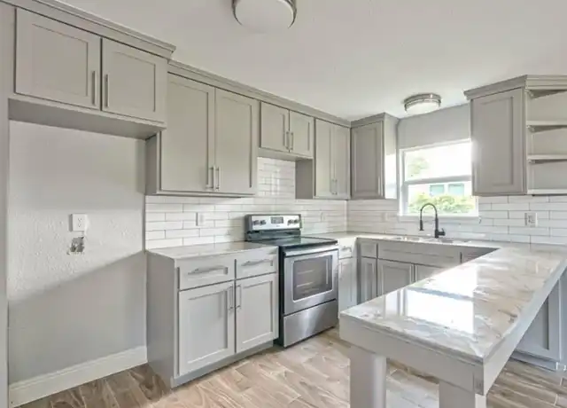Property at 2310 12th Ave Unit 1, La Marque, TX, 77568, 2 beds, 1 bath, [object Object]